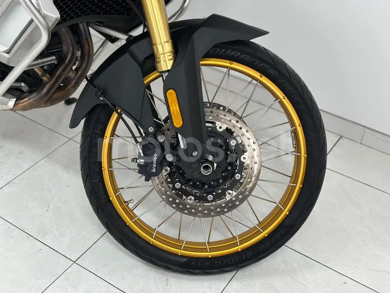Voge 900DSX - Vista 18