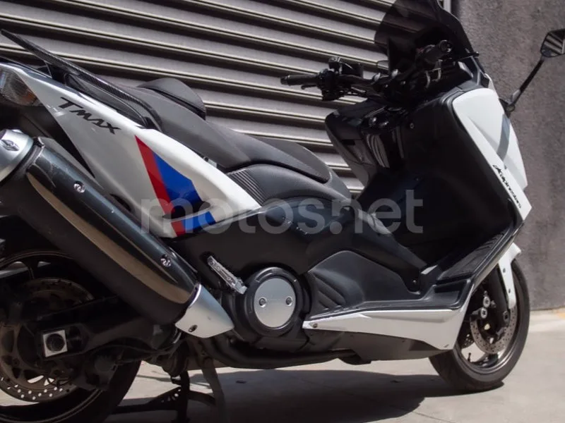 Yamaha TMAX 530 - Vista 5