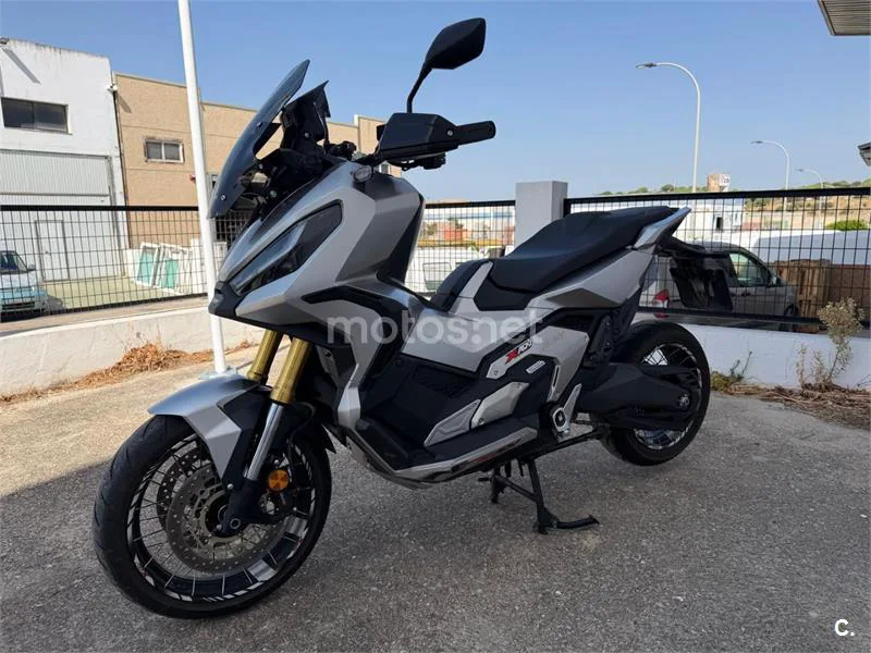 Honda X-ADV - Vista 3