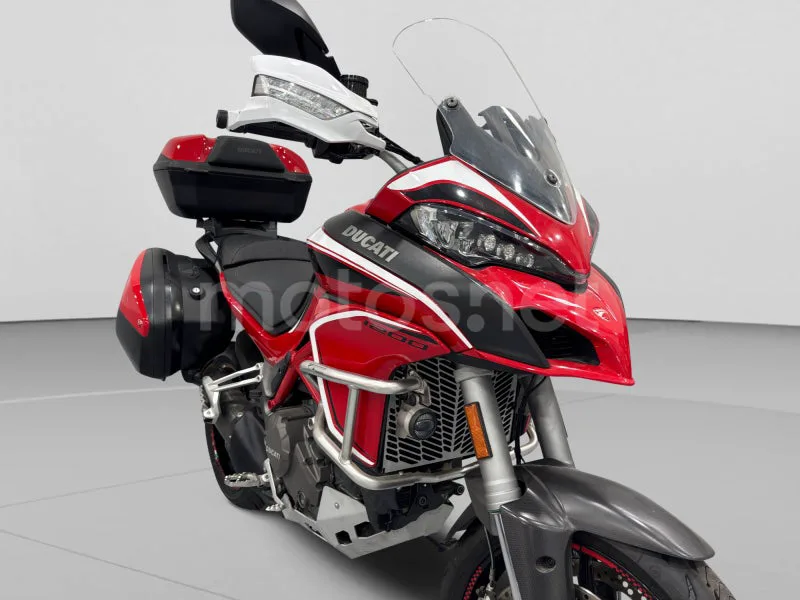Ducati Multistrada 1200 9400 € 2016 Barcelona - 1