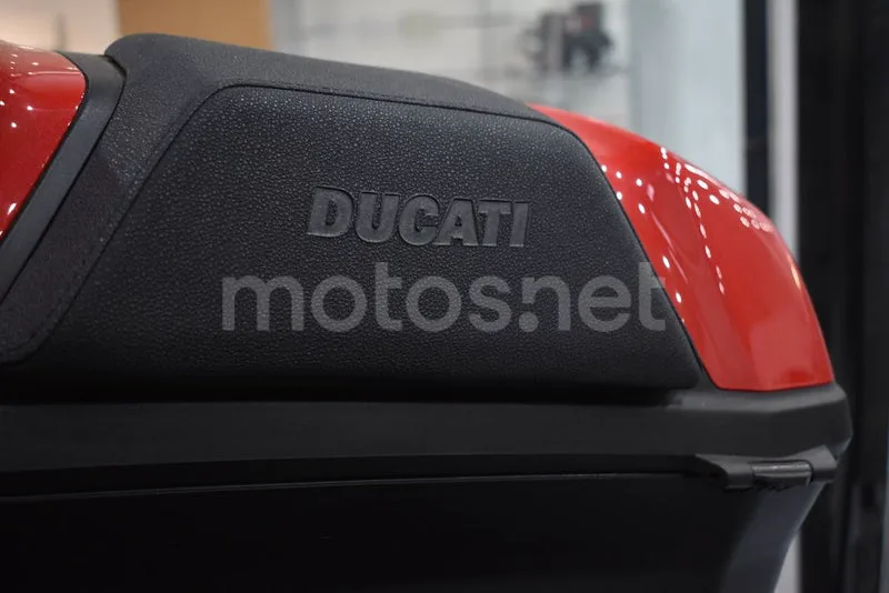 Ducati Multistrada 1200 - Vista 15