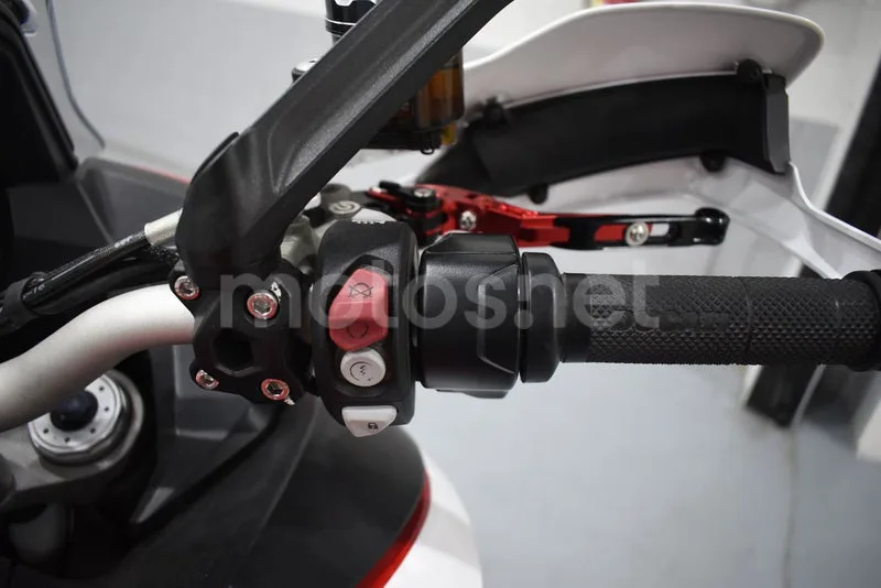 Ducati Multistrada 1200 - Vista 17