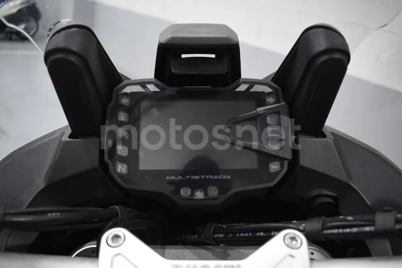 Ducati Multistrada 1200 - Vista 18