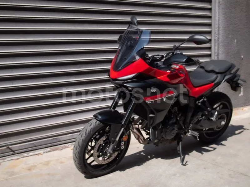 Yamaha Tracer 7 - Vista 14