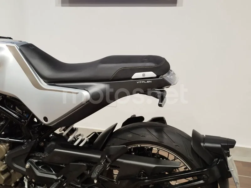 Husqvarna Vitpilen 401 - Vista 30
