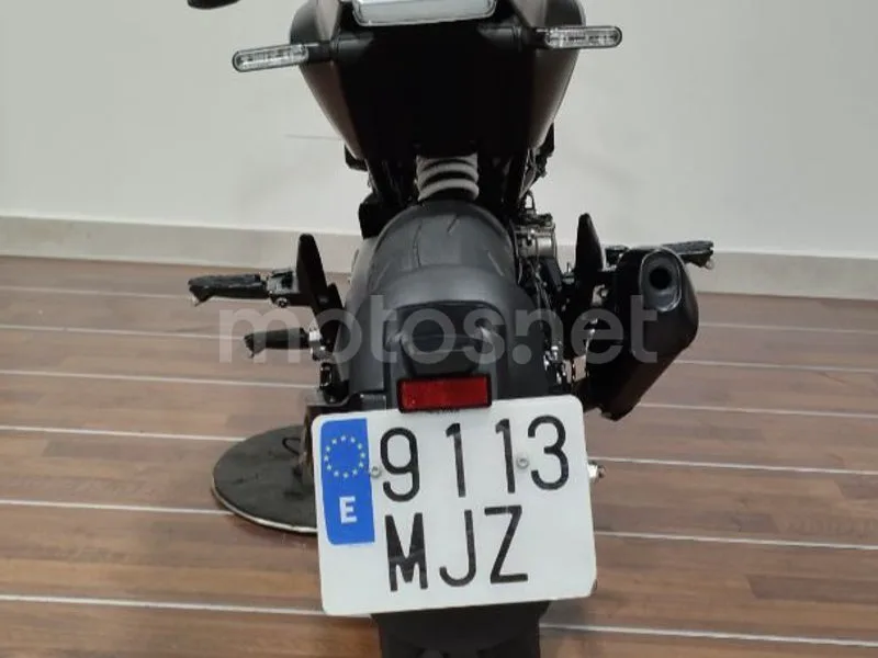 Husqvarna Vitpilen 401 - Vista 31