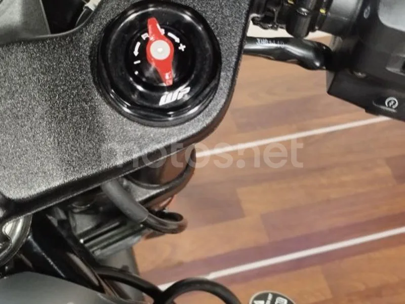 Husqvarna Vitpilen 401 - Vista 37
