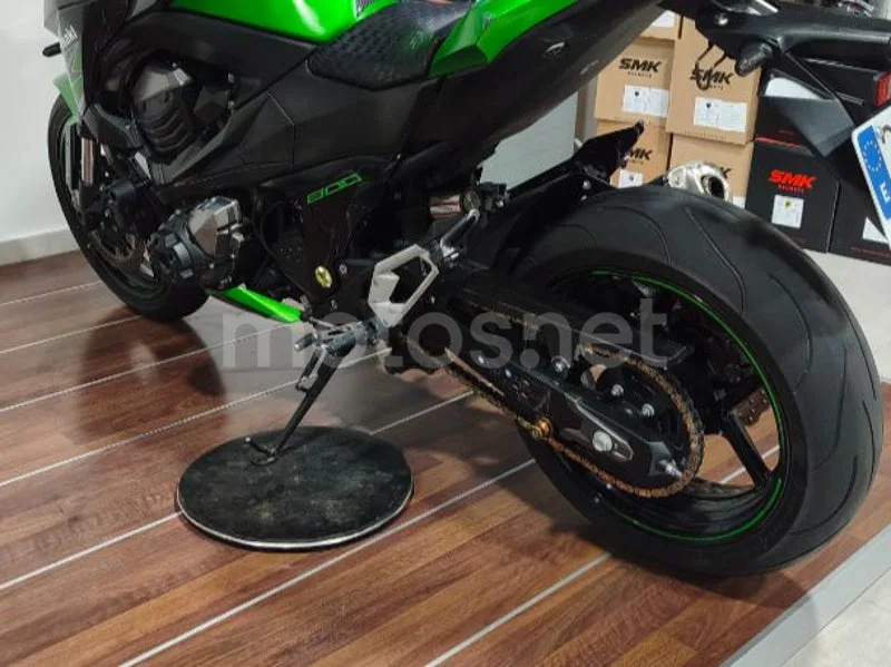 Kawasaki Z800 - Vista 37