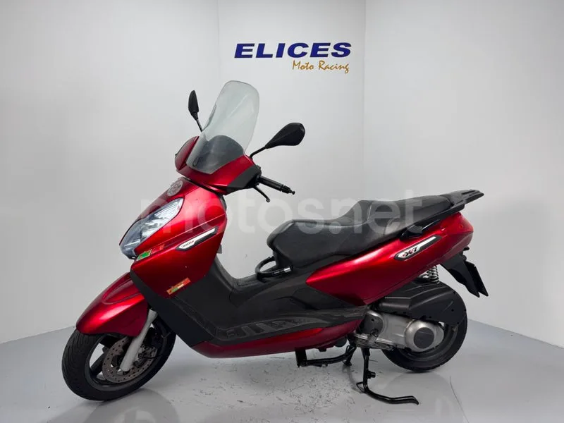 Piaggio X7 Evo 300 - Vista 3