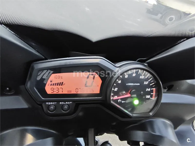 Yamaha FZ6 Fazer S2 - Vista 7