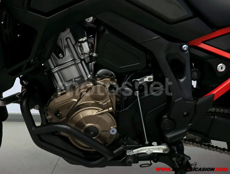 Honda CRF1100L Africa Twin - Vista 10