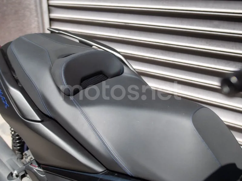 Yamaha XMAX 125 - Vista 8