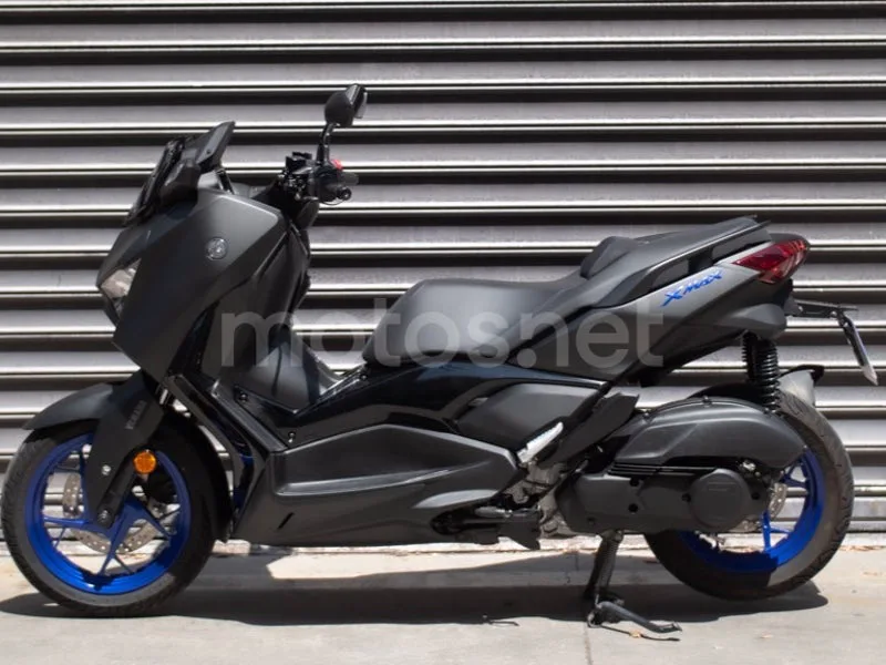 Yamaha XMAX 125 - Vista 10