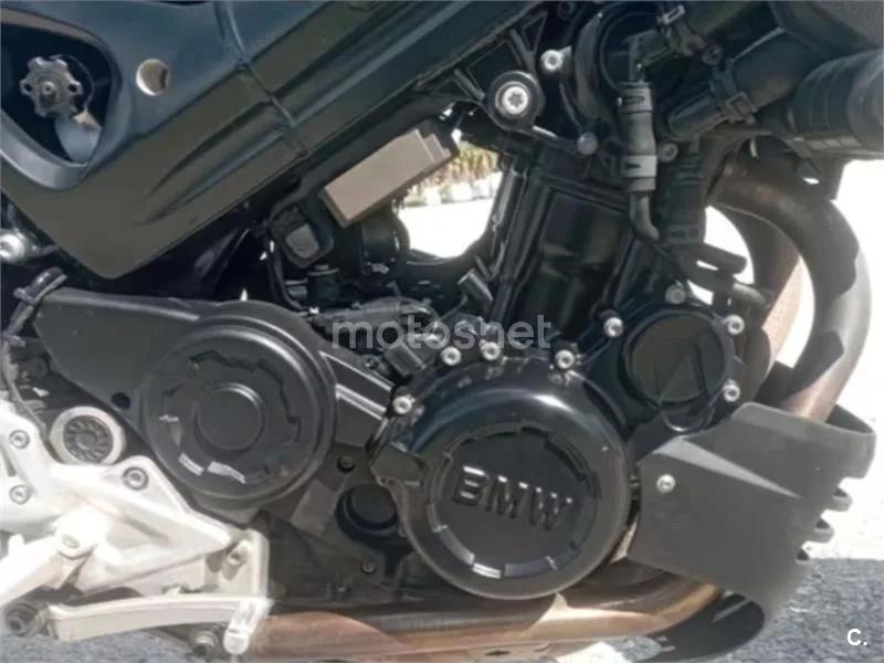 BMW F 800 R - Vista 7
