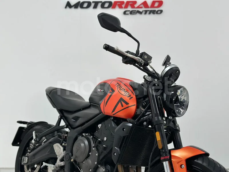 Triumph Trident 660 - Vista 5