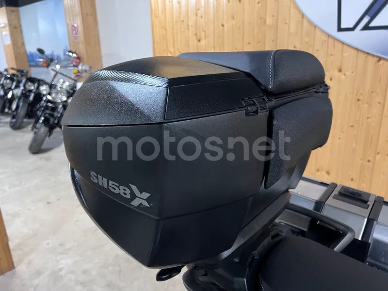 Triumph Tiger 800 XR - Vista 35
