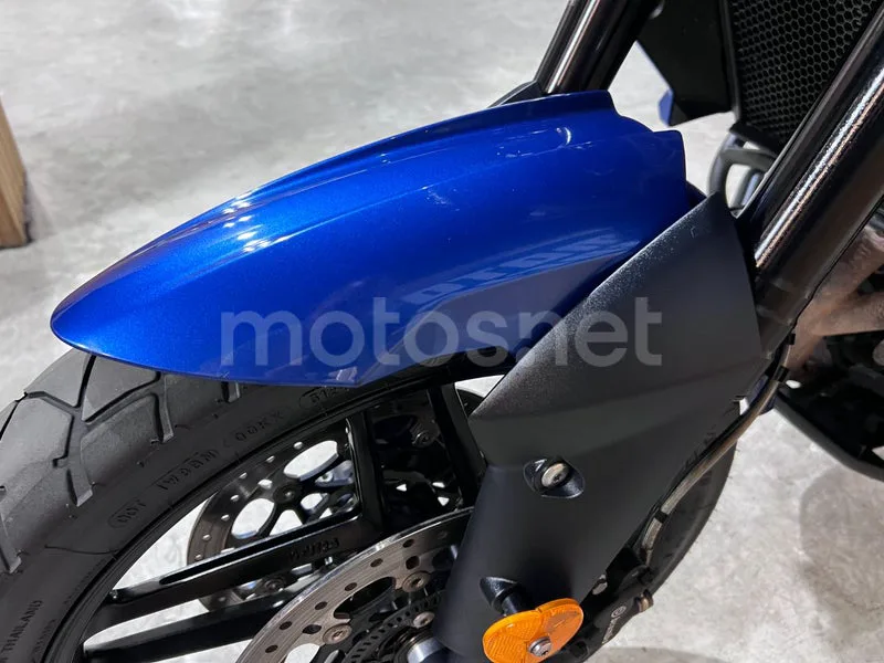 Triumph Tiger 800 XR - Vista 45