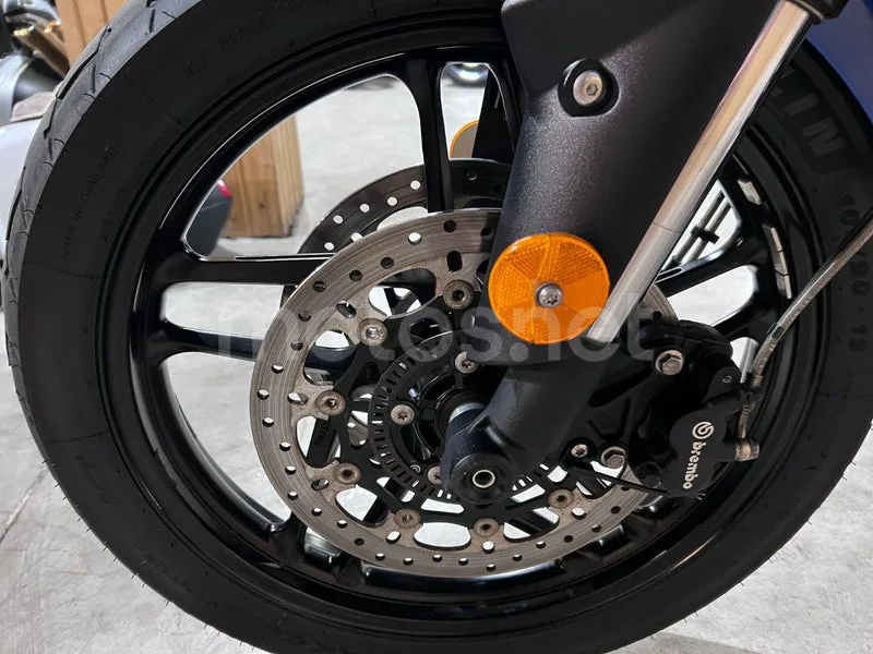 Triumph Tiger 800 XR - Vista 46