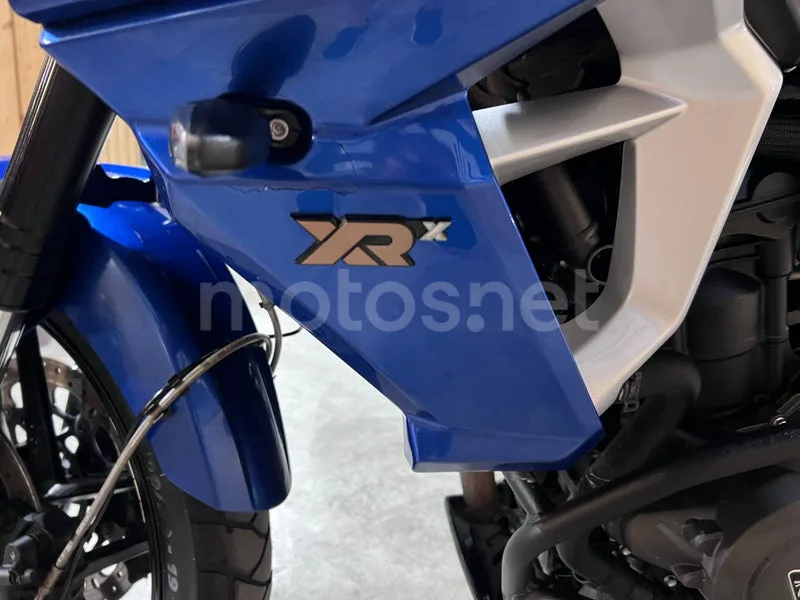 Triumph Tiger 800 XR - Vista 50