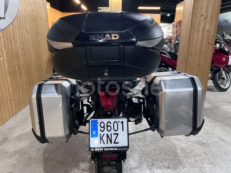 Triumph Tiger 800 XR - Vista 6