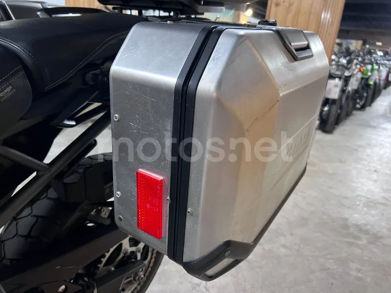 Triumph Tiger 800 XR - Vista 61