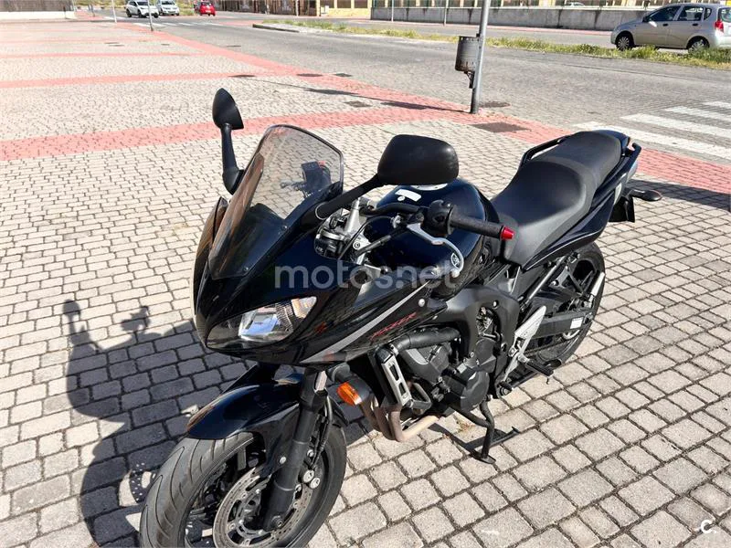 Yamaha FZ6 Fazer S2 2700 € 2007 Madrid - 2