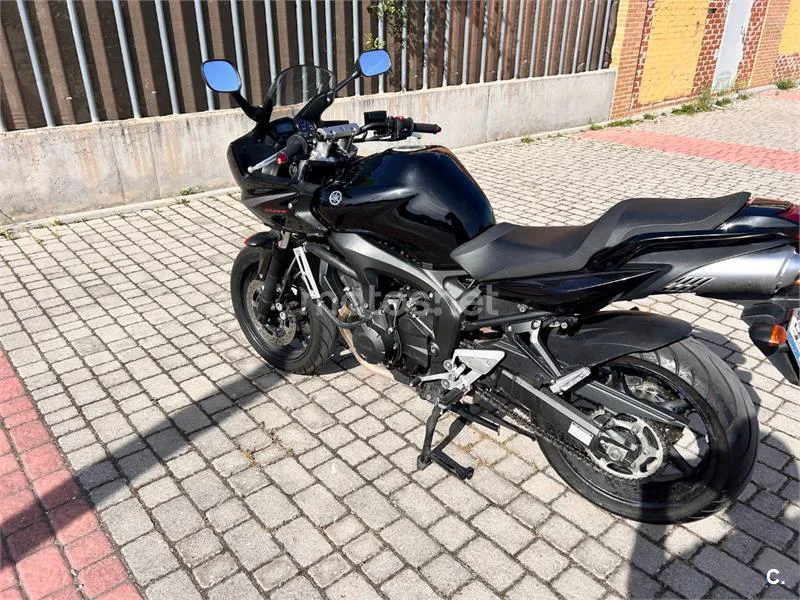 Yamaha FZ6 Fazer S2 - Vista 5