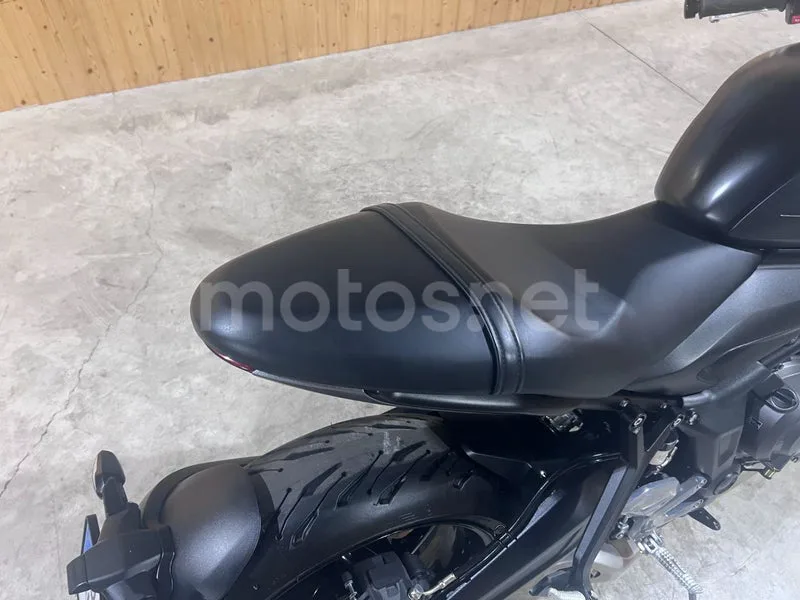 Triumph Trident 660 - Vista 28