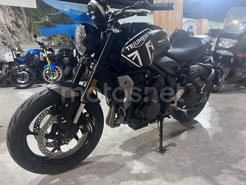 Triumph Trident 660 - Vista 5