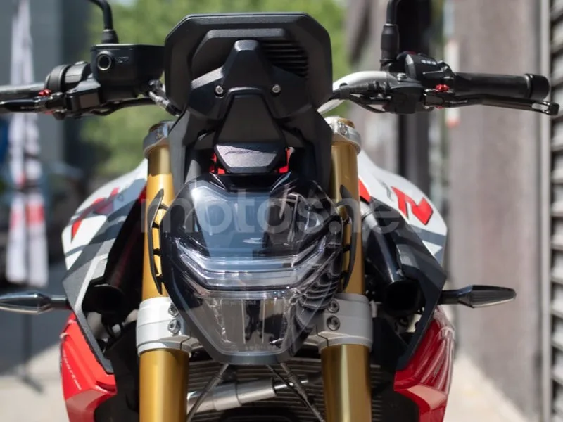 BMW F 900 R - Vista 12