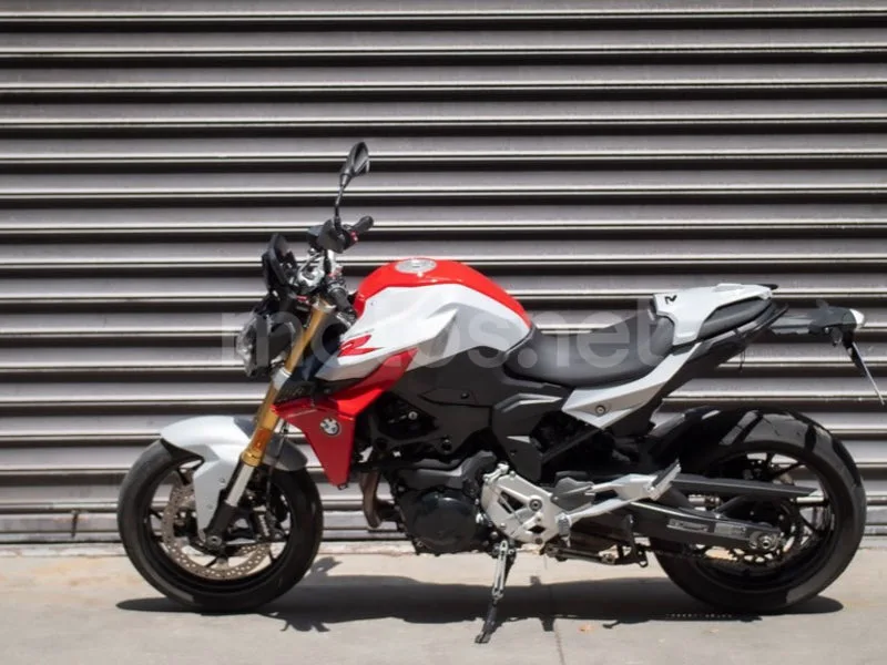 BMW F 900 R - Vista 13