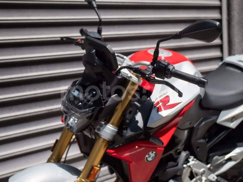 BMW F 900 R - Vista 15