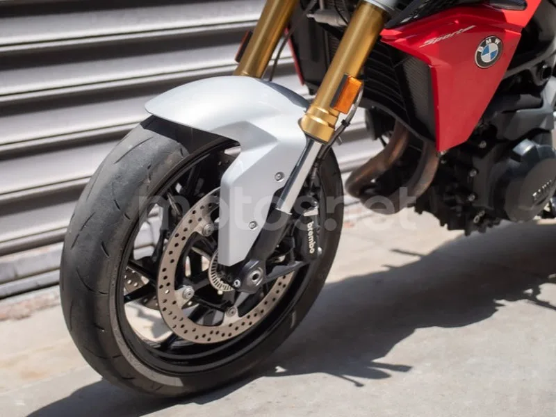 BMW F 900 R - Vista 16