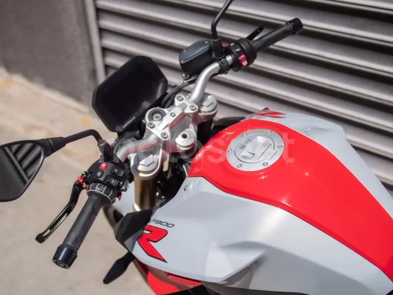 BMW F 900 R - Vista 19