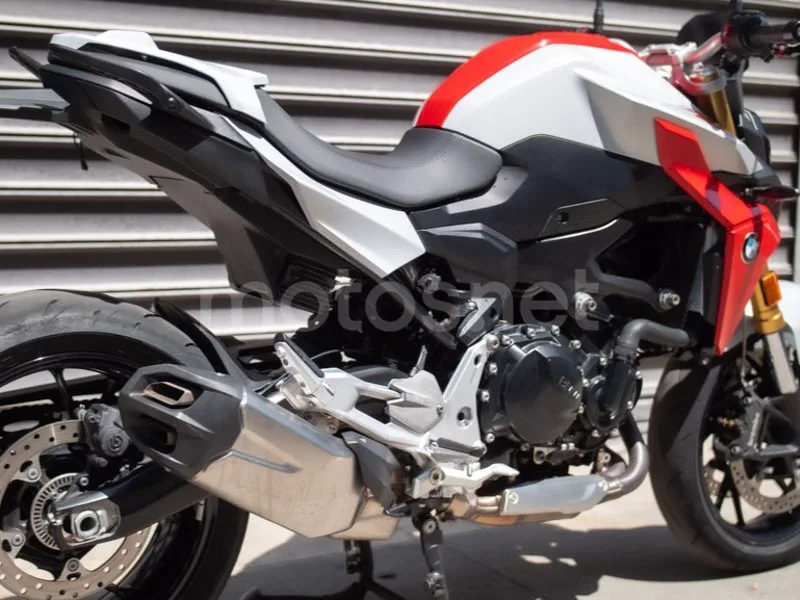 BMW F 900 R - Vista 6