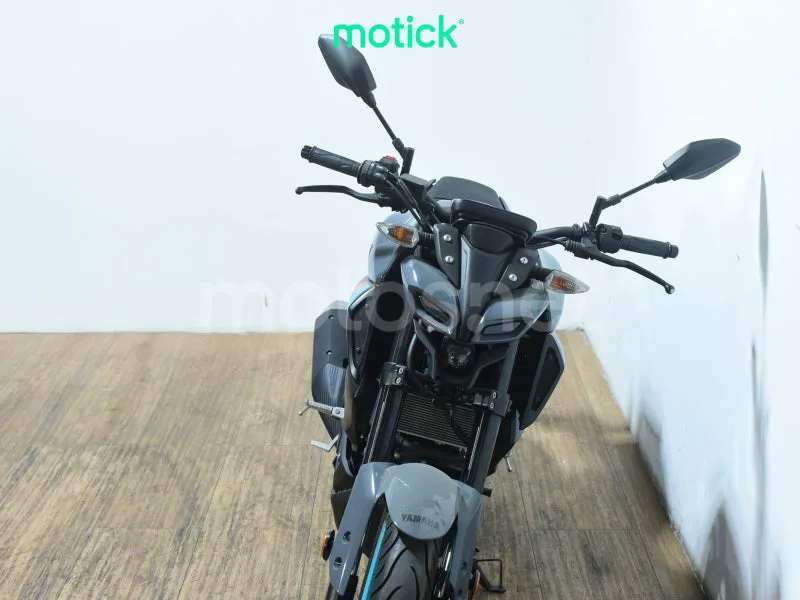 Yamaha MT-125 - Vista 11
