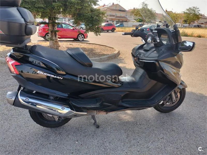 Suzuki Burgman 650 Executive - Vista 5