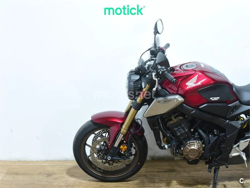 Honda CB650R - Vista 8