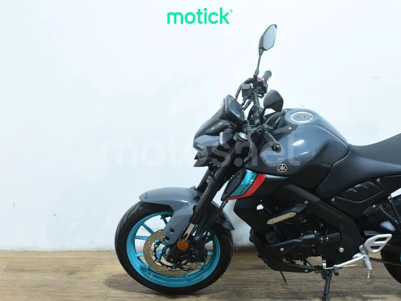 Yamaha MT-125 - Vista 8