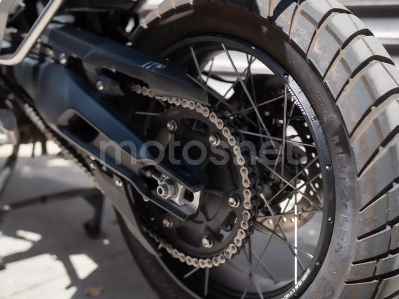 Triumph Tiger 900 - Vista 20