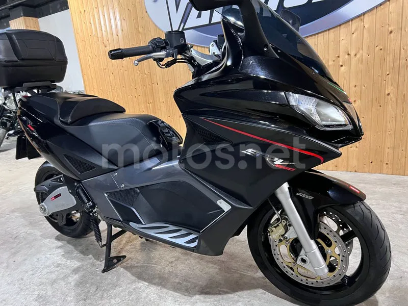 Aprilia SRV 850 5500 € 2013 Valencia - 2