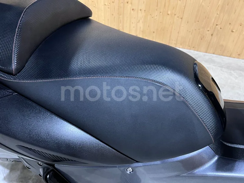 Aprilia SRV 850 - Vista 27
