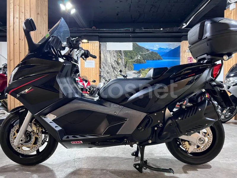 Aprilia SRV 850 - Vista 4