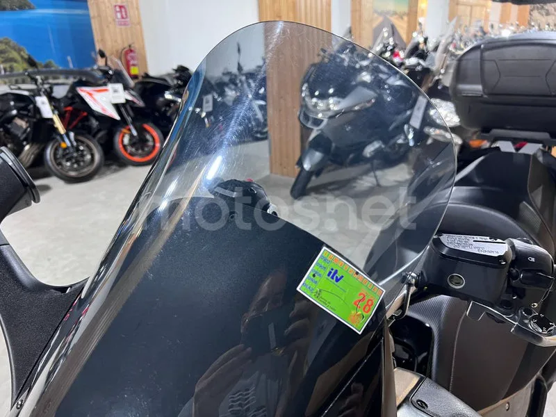 Aprilia SRV 850 - Vista 38