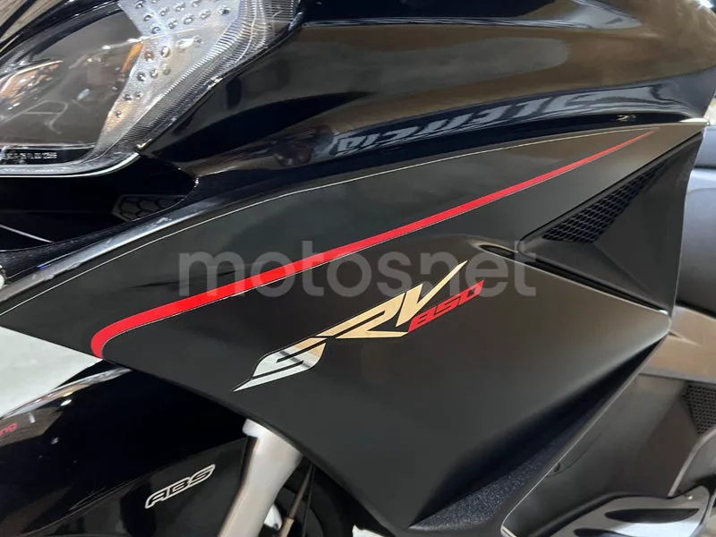 Aprilia SRV 850 - Vista 45