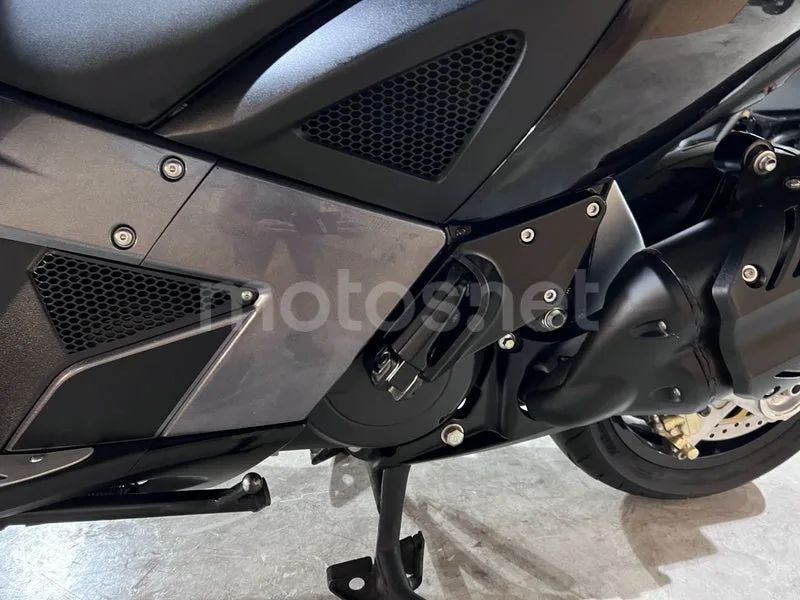 Aprilia SRV 850 - Vista 54