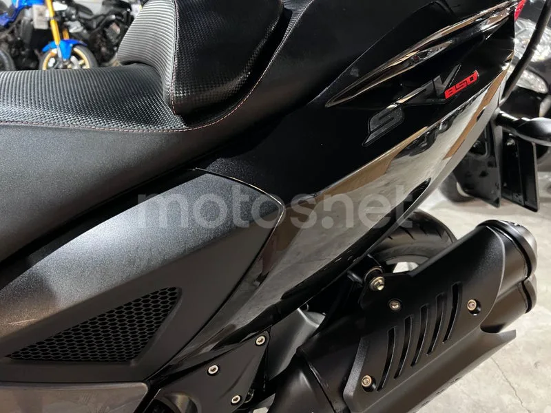 Aprilia SRV 850 - Vista 55