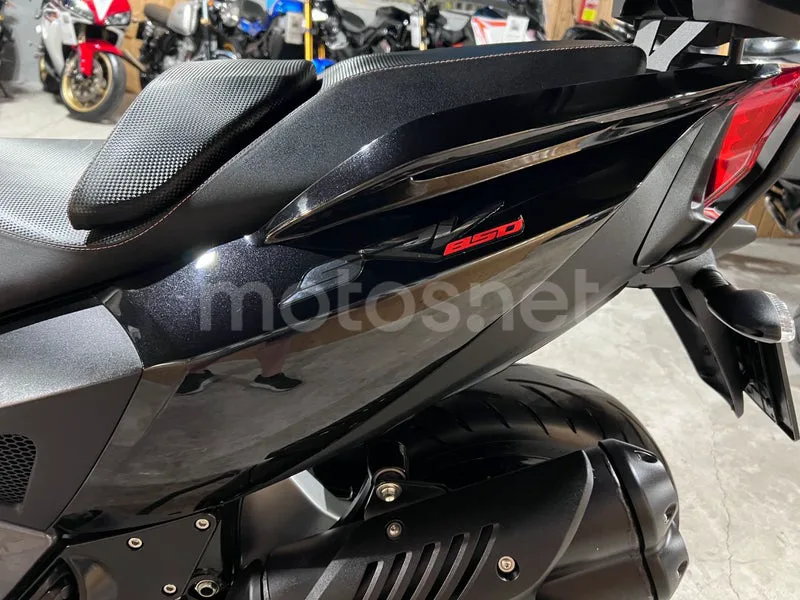 Aprilia SRV 850 - Vista 56