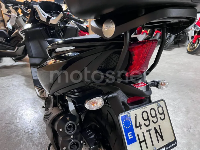 Aprilia SRV 850 - Vista 62