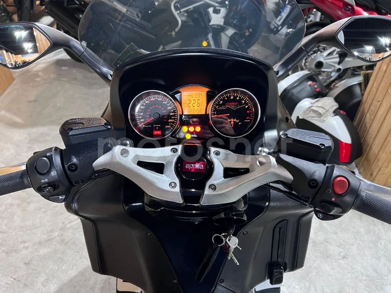 Aprilia SRV 850 - Vista 65